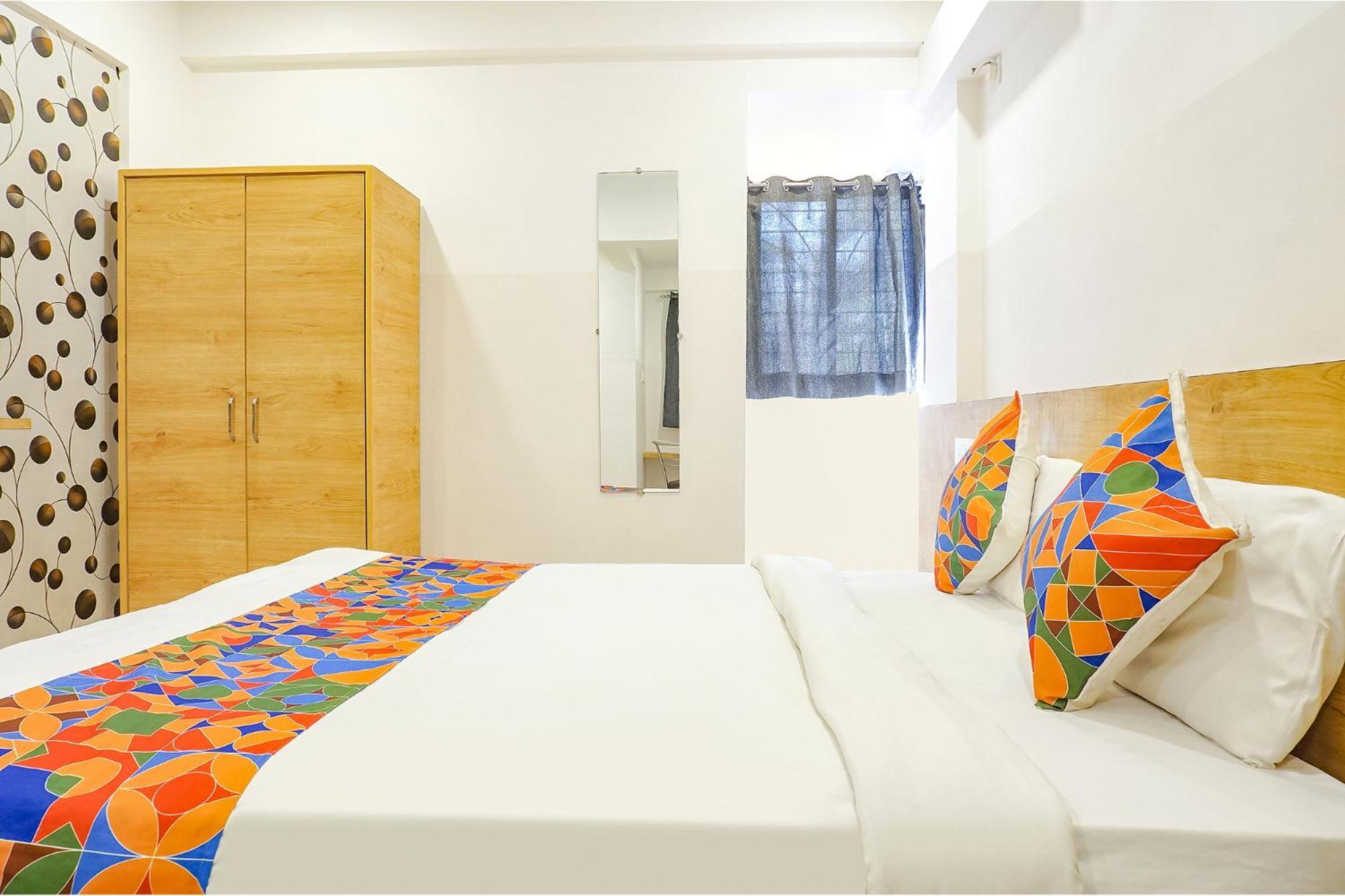 Fabhotel Saffron Inn I - Nr Darshan Museum Pune Zewnętrze zdjęcie