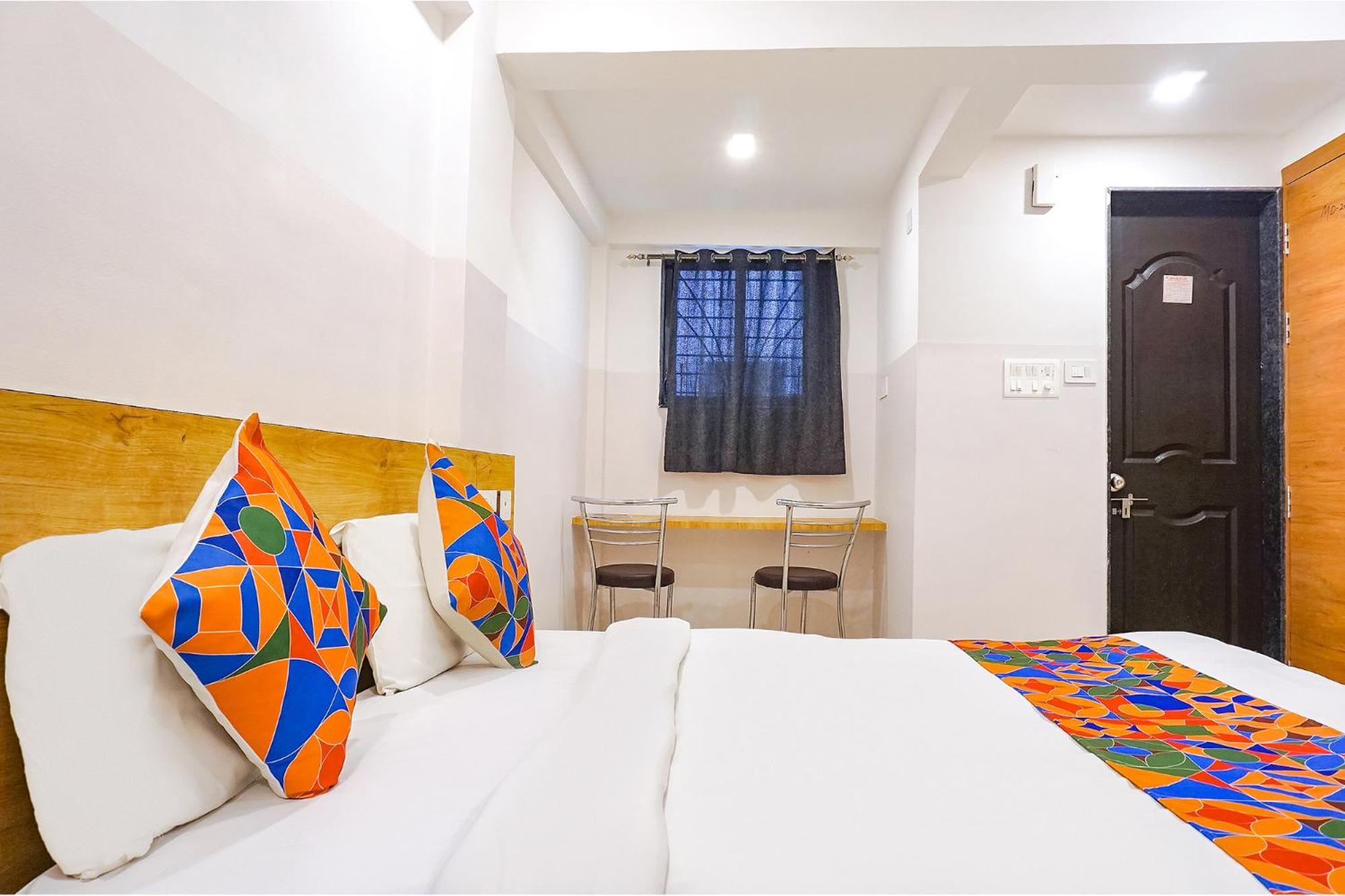 Fabhotel Saffron Inn I - Nr Darshan Museum Pune Zewnętrze zdjęcie