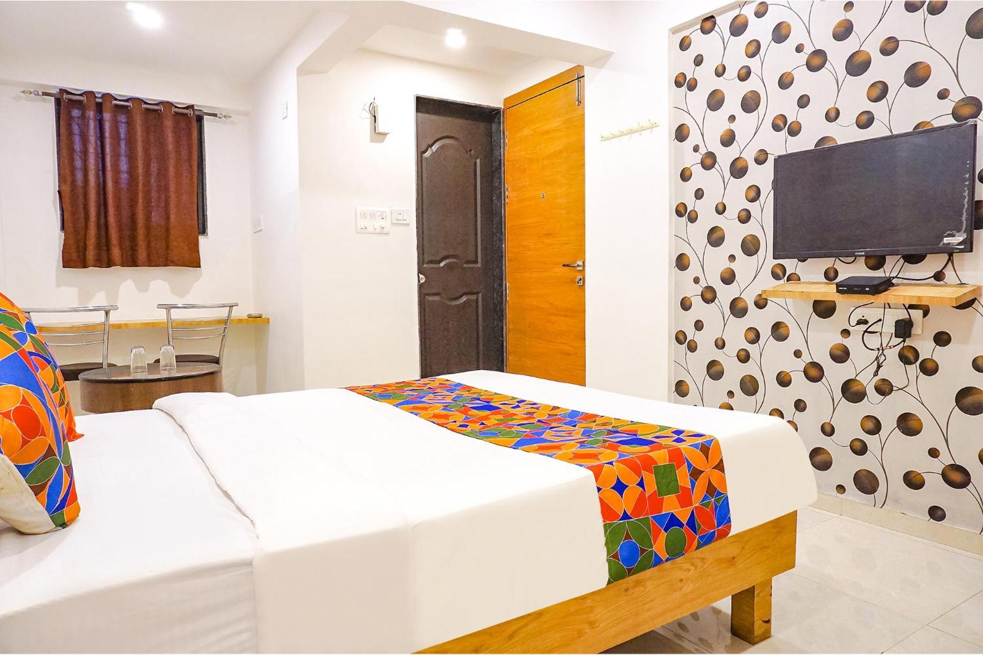Fabhotel Saffron Inn I - Nr Darshan Museum Pune Zewnętrze zdjęcie