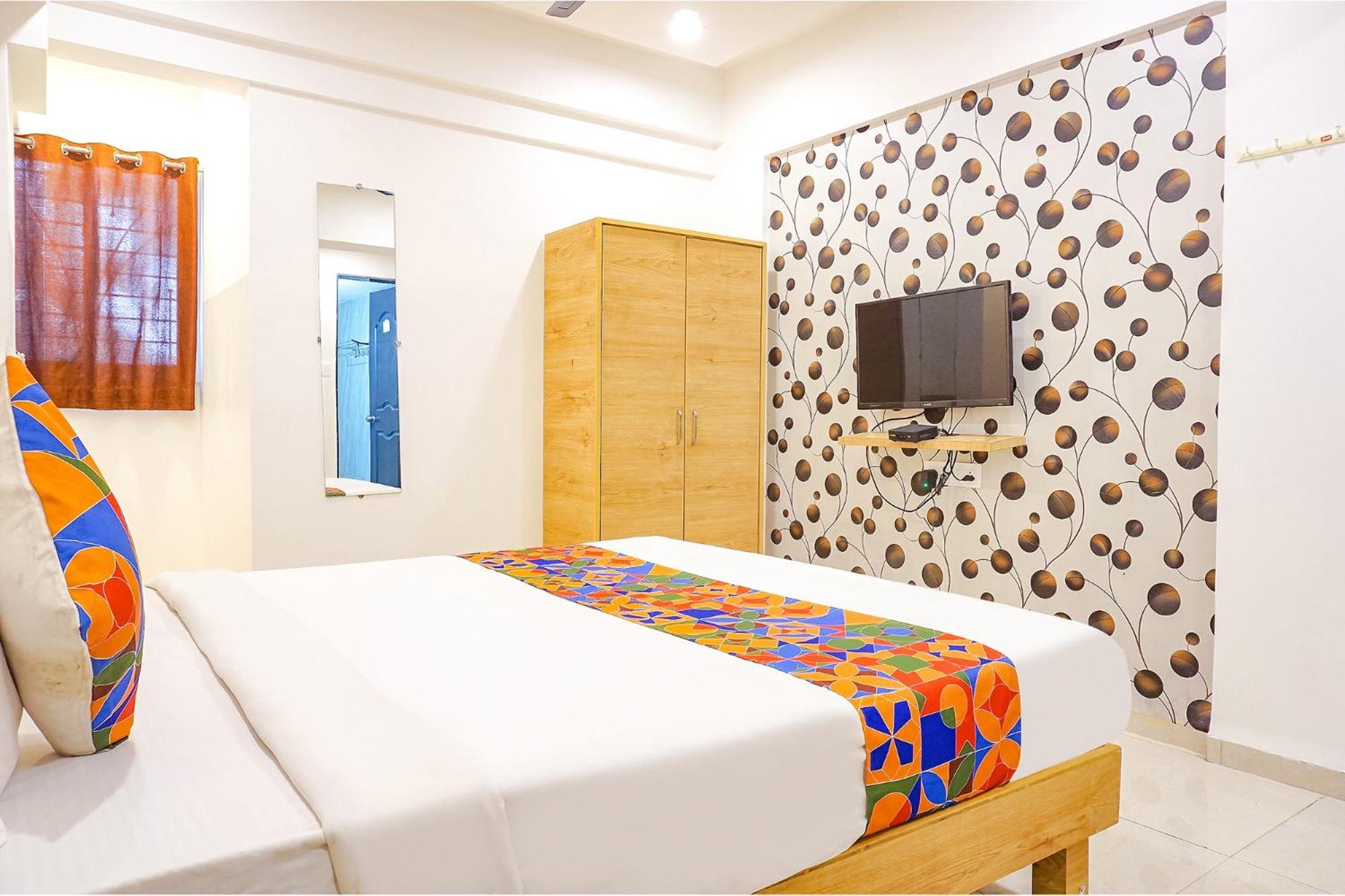 Fabhotel Saffron Inn I - Nr Darshan Museum Pune Zewnętrze zdjęcie